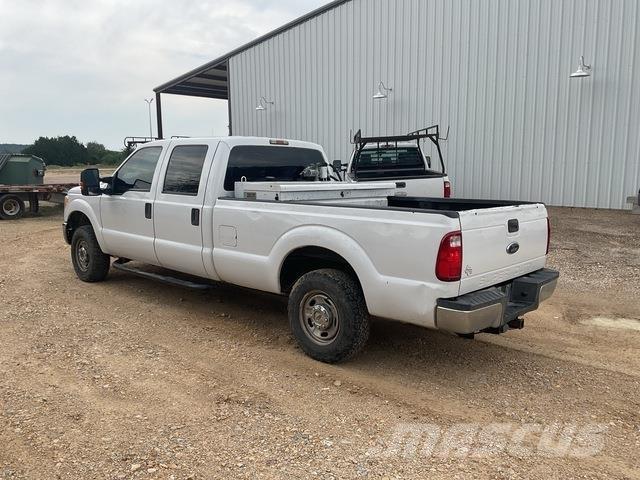 Ford F-250 Furgonetas caja abierta