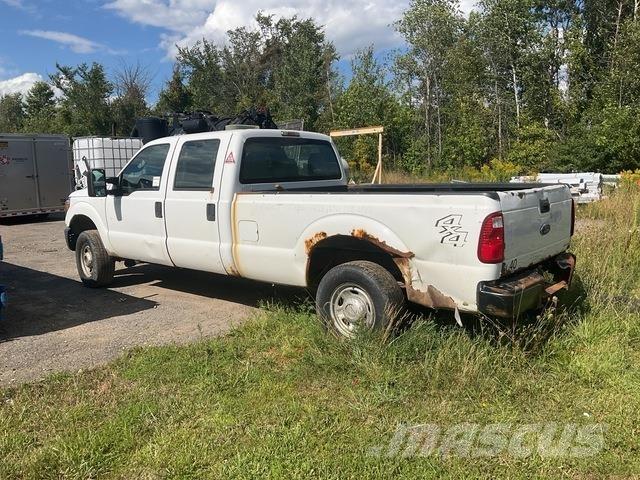 Ford F-250 Furgonetas caja abierta