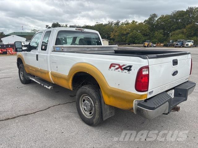 Ford F-250 Furgonetas caja abierta