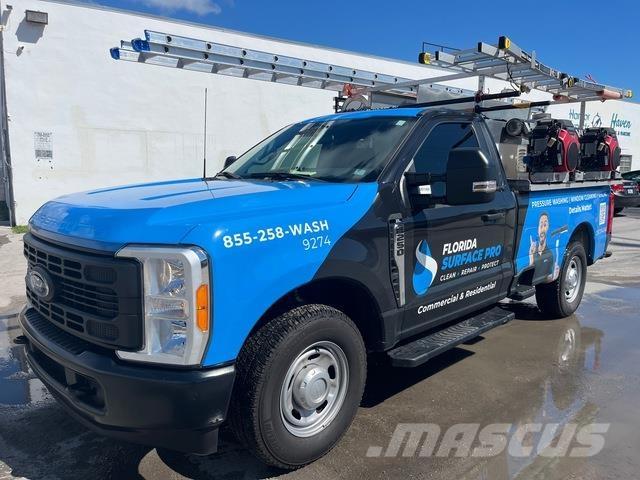 Ford F-250 Construcción - Otros