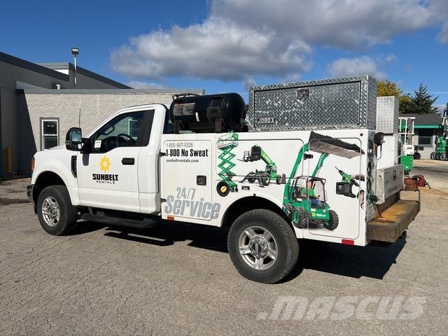 Ford F-250 Vehículos - Taller