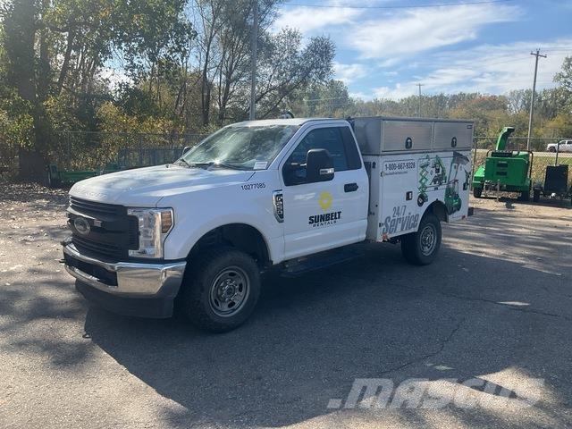 Ford F-250 Vehículos - Taller