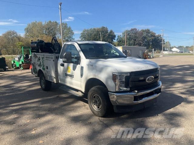 Ford F-250 Vehículos - Taller
