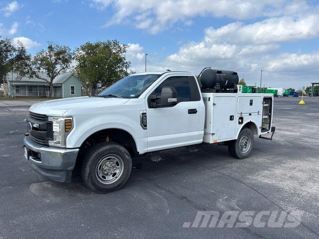 Ford F-250 Vehículos - Taller