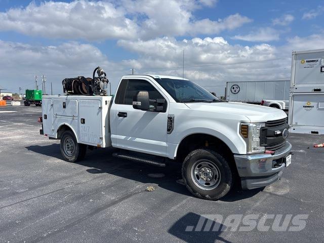 Ford F-250 Vehículos - Taller