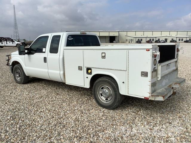 Ford F-250 Furgonetas caja abierta