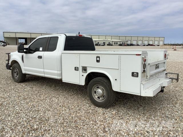 Ford F-250 Furgonetas caja abierta