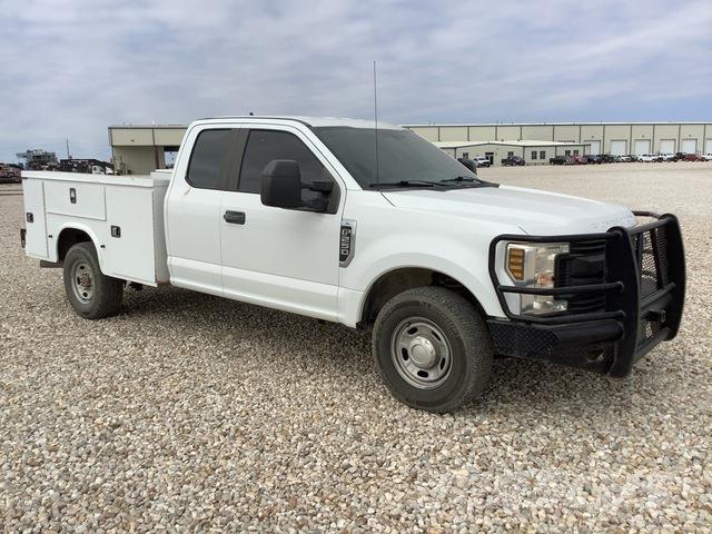 Ford F-250 Furgonetas caja abierta