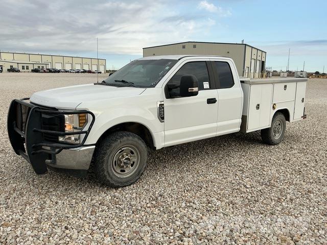 Ford F-250 Furgonetas caja abierta
