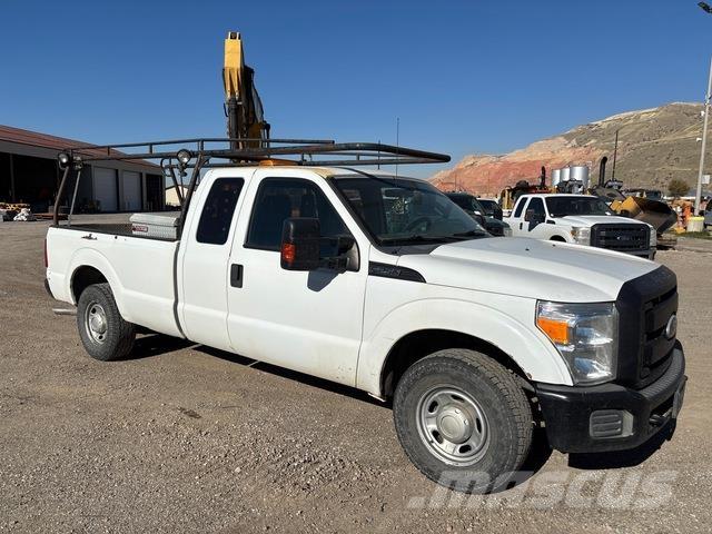 Ford F-250 Furgonetas caja abierta