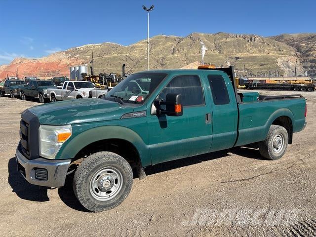 Ford F-250 Furgonetas caja abierta