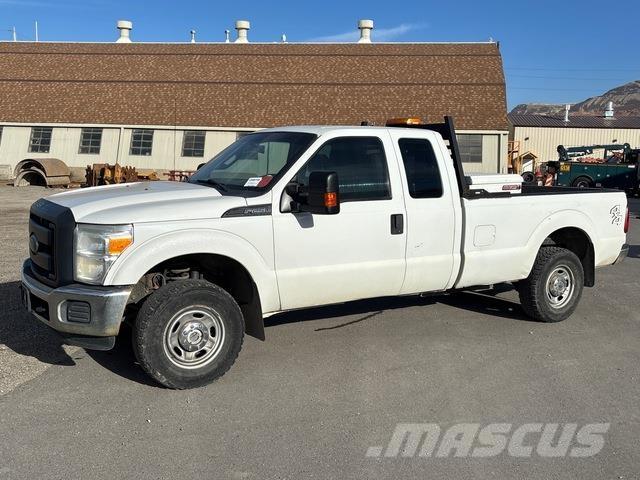 Ford F-250 Furgonetas caja abierta