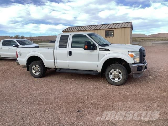 Ford F-250 Furgonetas caja abierta