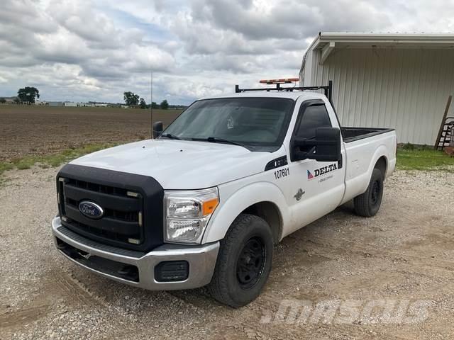 Ford F-250 SD Otras furgonetas