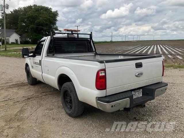 Ford F-250 SD Otras furgonetas