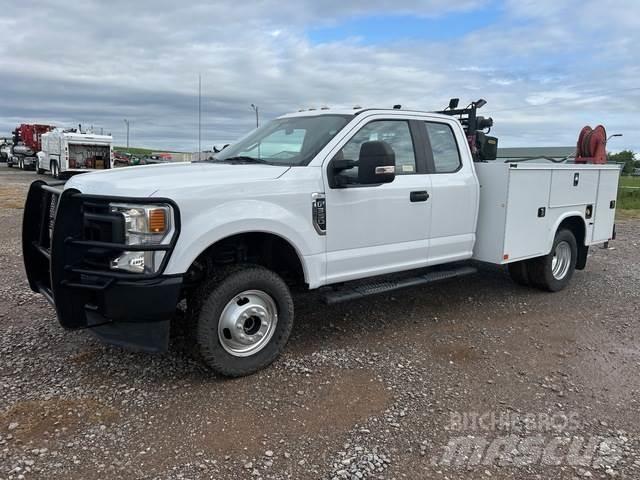 Ford F-350 Vehículos - Taller