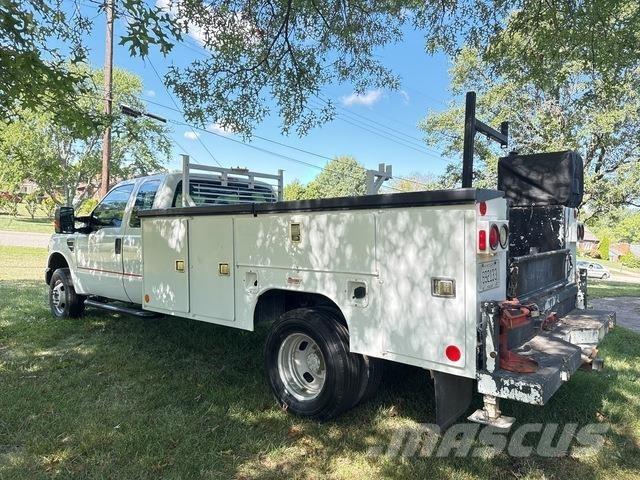 Ford F-350 Vehículos - Taller