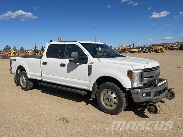 Ford F-350 Furgonetas caja abierta