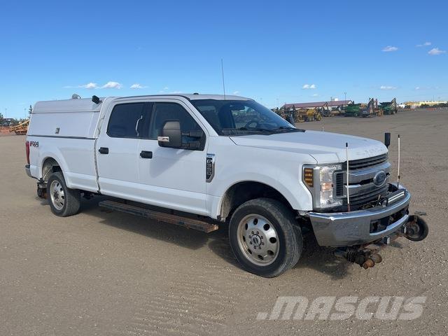 Ford F-350 Furgonetas caja abierta