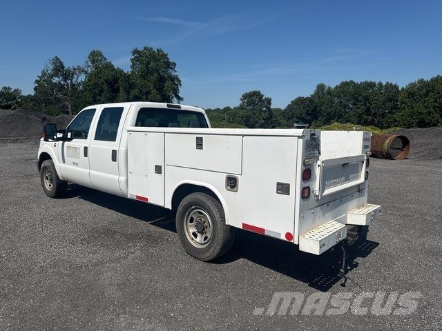 Ford F-350 Furgonetas caja abierta