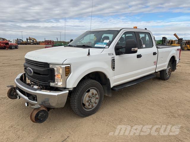 Ford F-350 Furgonetas caja abierta