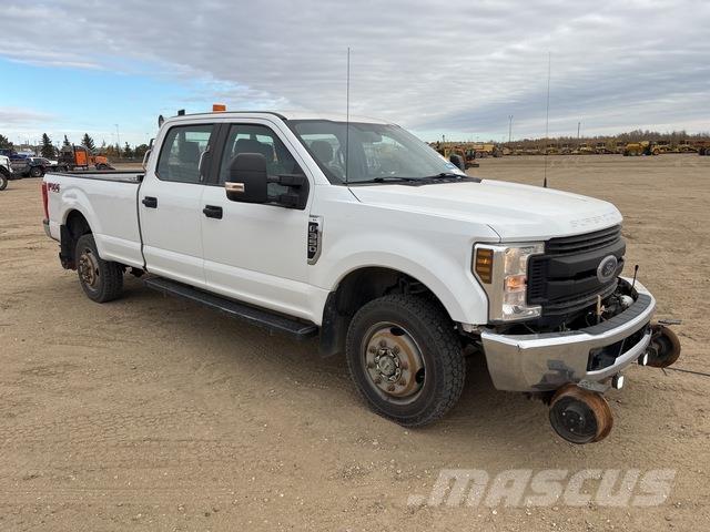 Ford F-350 Furgonetas caja abierta