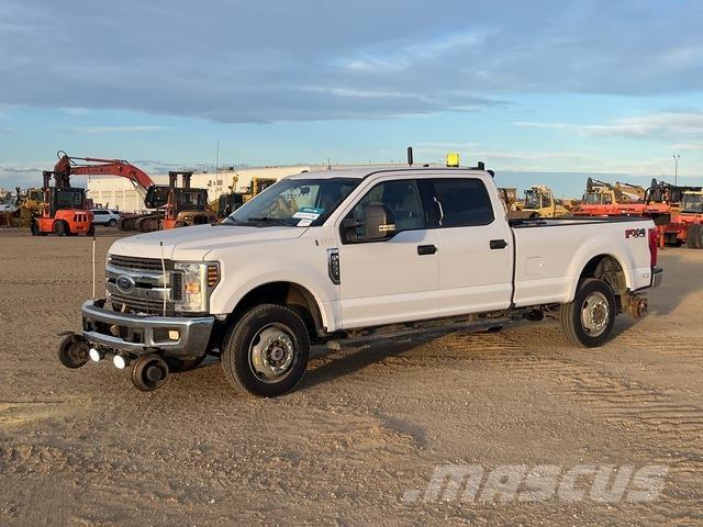 Ford F-350 Furgonetas caja abierta