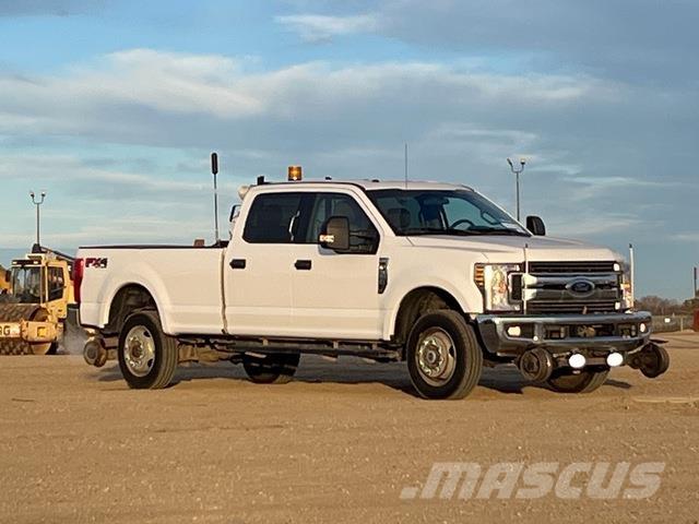 Ford F-350 Furgonetas caja abierta