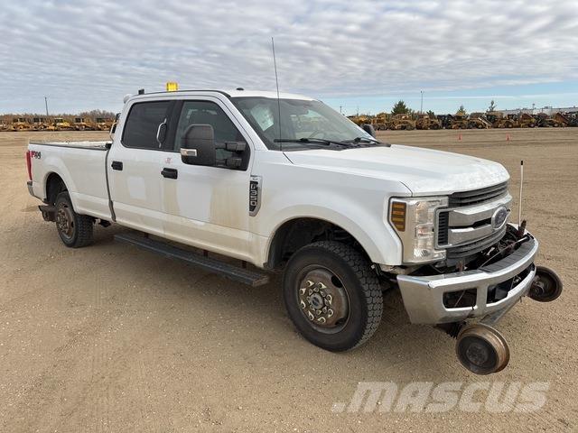 Ford F-350 Furgonetas caja abierta