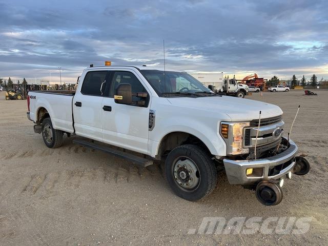 Ford F-350 Furgonetas caja abierta