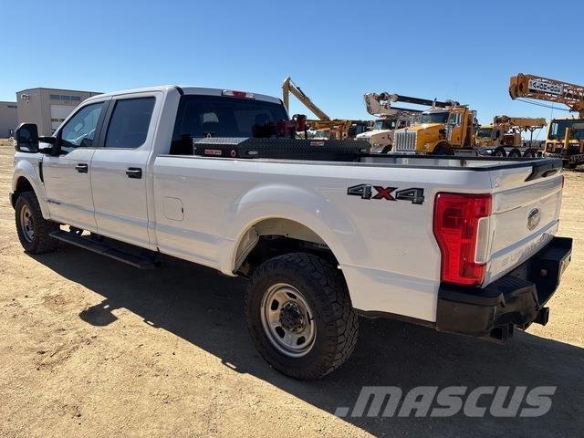 Ford F-350 Furgonetas caja abierta