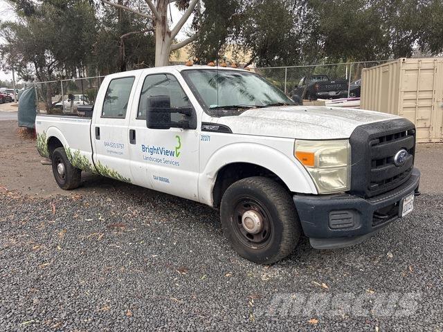 Ford F-350 Furgonetas caja abierta