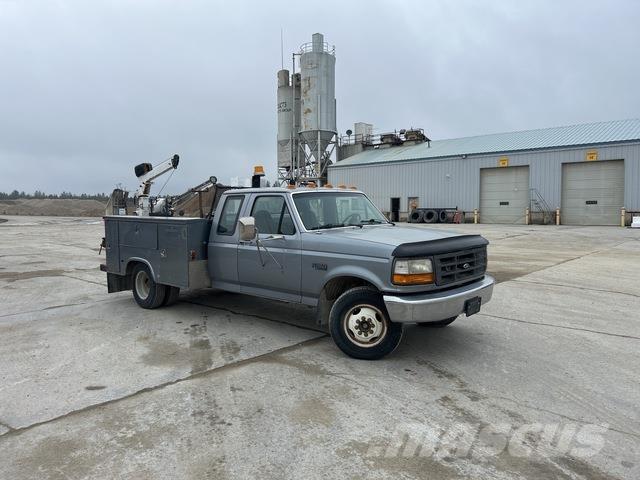 Ford F-350 Vehículos - Taller