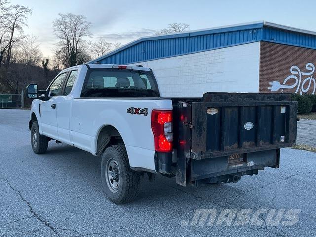 Ford F-350 Furgonetas caja abierta