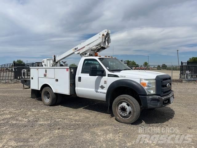 Ford F-450 Plataformas sobre camión