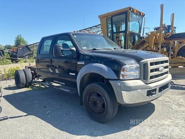 Ford F-450 Cabinas e interior