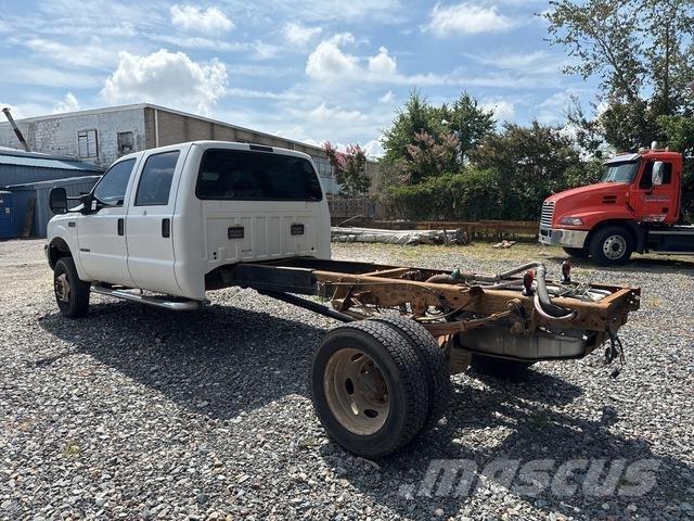 Ford F-450 Cabinas e interior