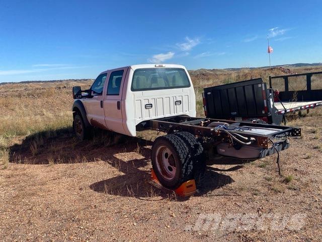 Ford F-450 Cabinas e interior