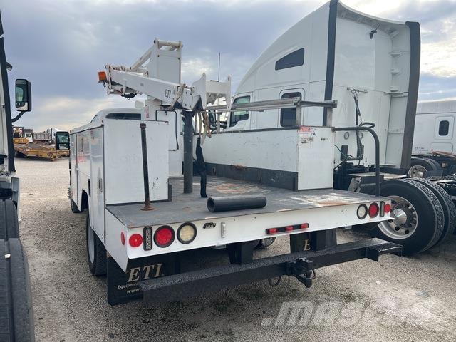 Ford F-450 Plataformas sobre camión