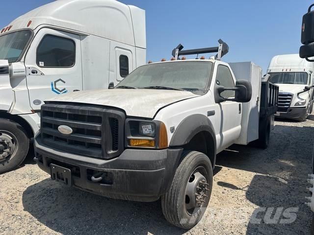 Ford F-550 Construcción - Otros