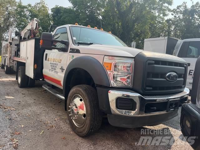 Ford F-550 Furgonetas caja abierta