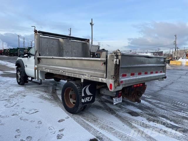 Ford F-550 Camiones bañeras basculantes o volquetes