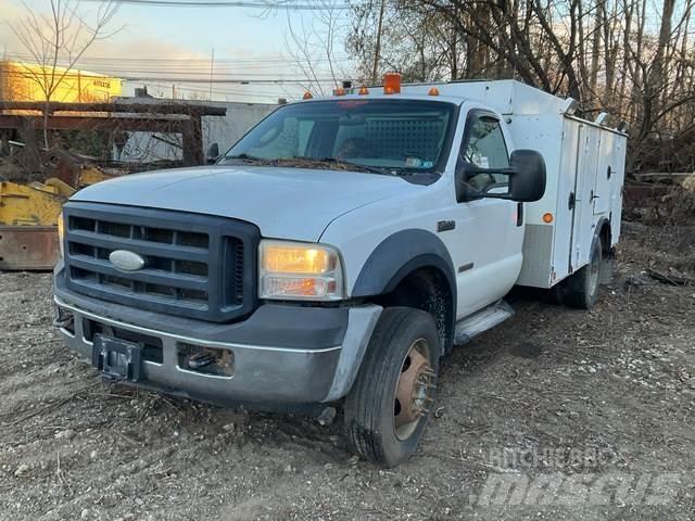 Ford F-550 Construcción - Otros