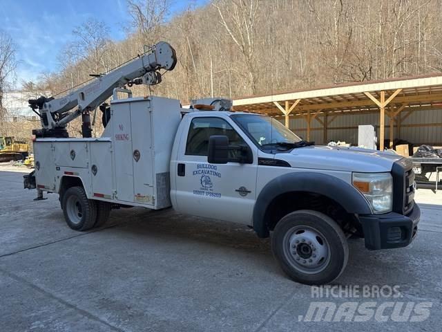 Ford F-550 Vehículos - Taller