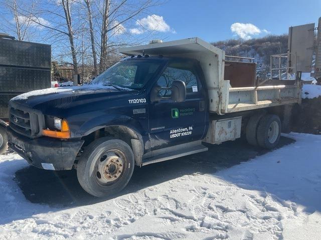 Ford F-550 Camiones bañeras basculantes o volquetes