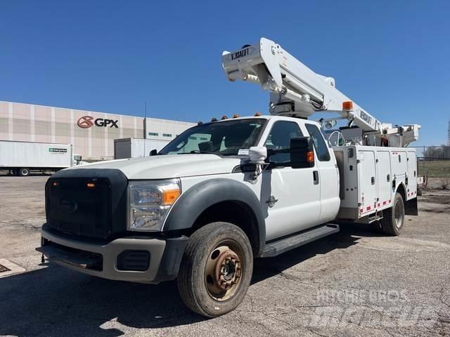 Ford F-550 Plataformas sobre camión