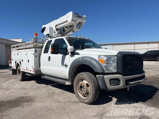 Ford F-550 Plataformas sobre camión