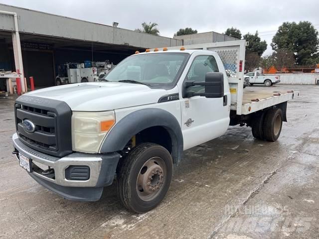 Ford F-550 Camiones plataforma