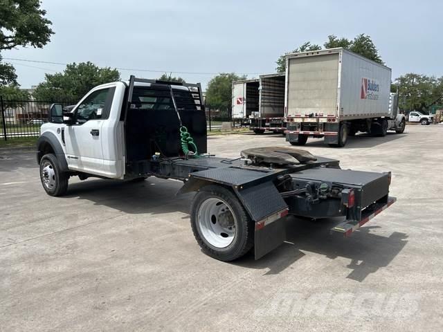 Ford F-550 Dúmpers articulados