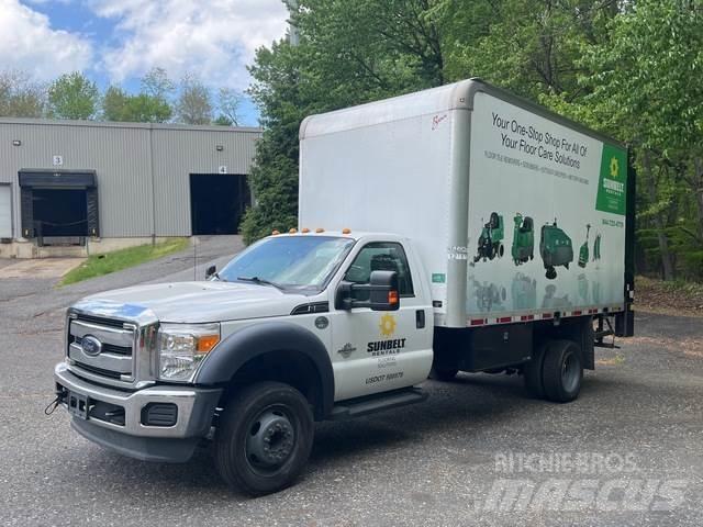 Ford F-550 Camiones caja cerrada